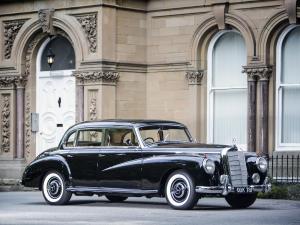 Mercedes-Benz 300 Limousine